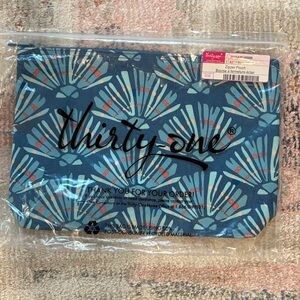 Thirty-One Zipper Pouch
